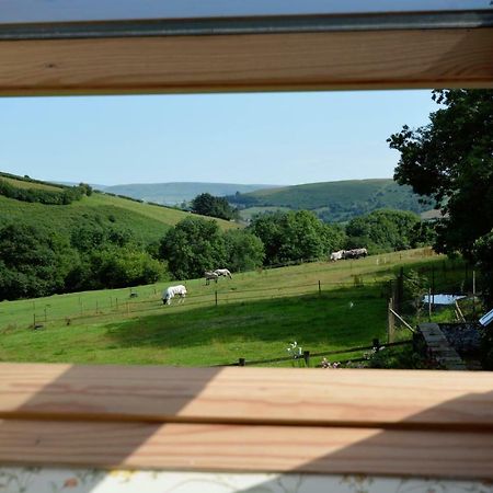 Barn Loft Villa Brecon Bagian luar foto